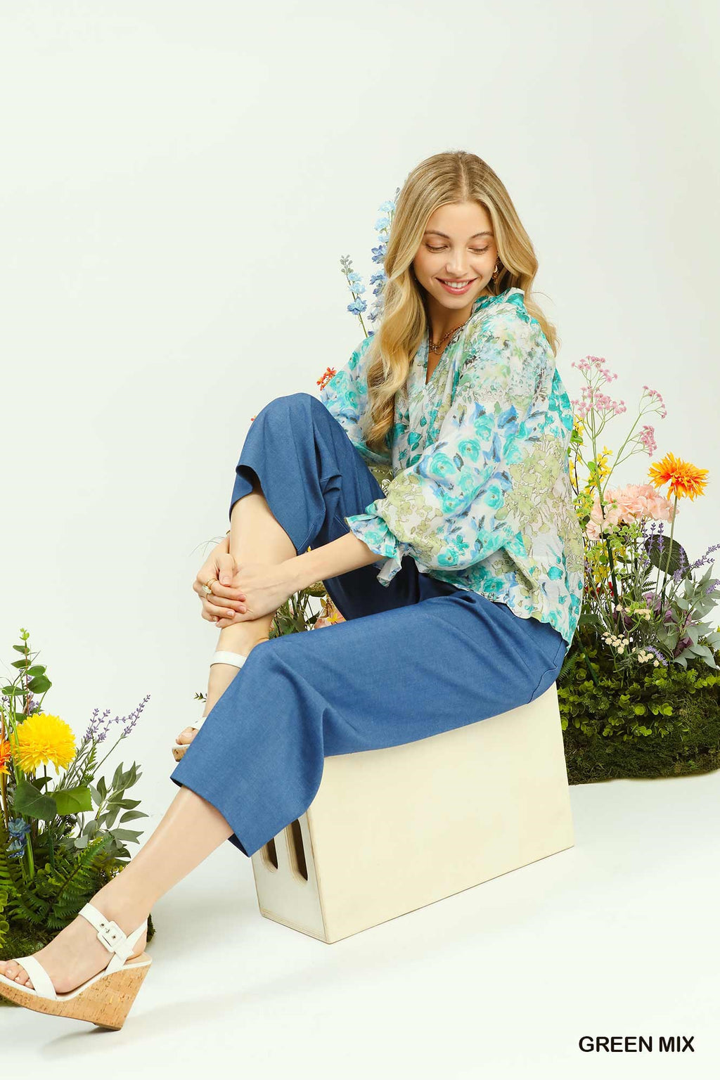 5ca74cc0-f6ef-4f0e-a8e9-7a383a7b9aa8-Max